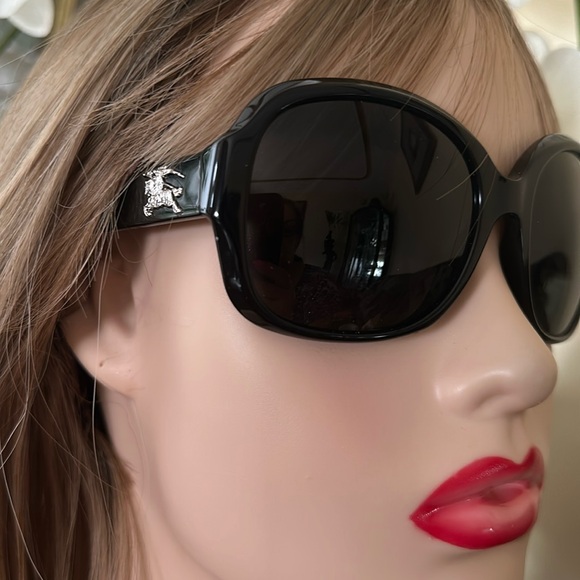 UNISEX AUTHENTIC SUNGLASSES BURBERRY. - Picture 13 of 13